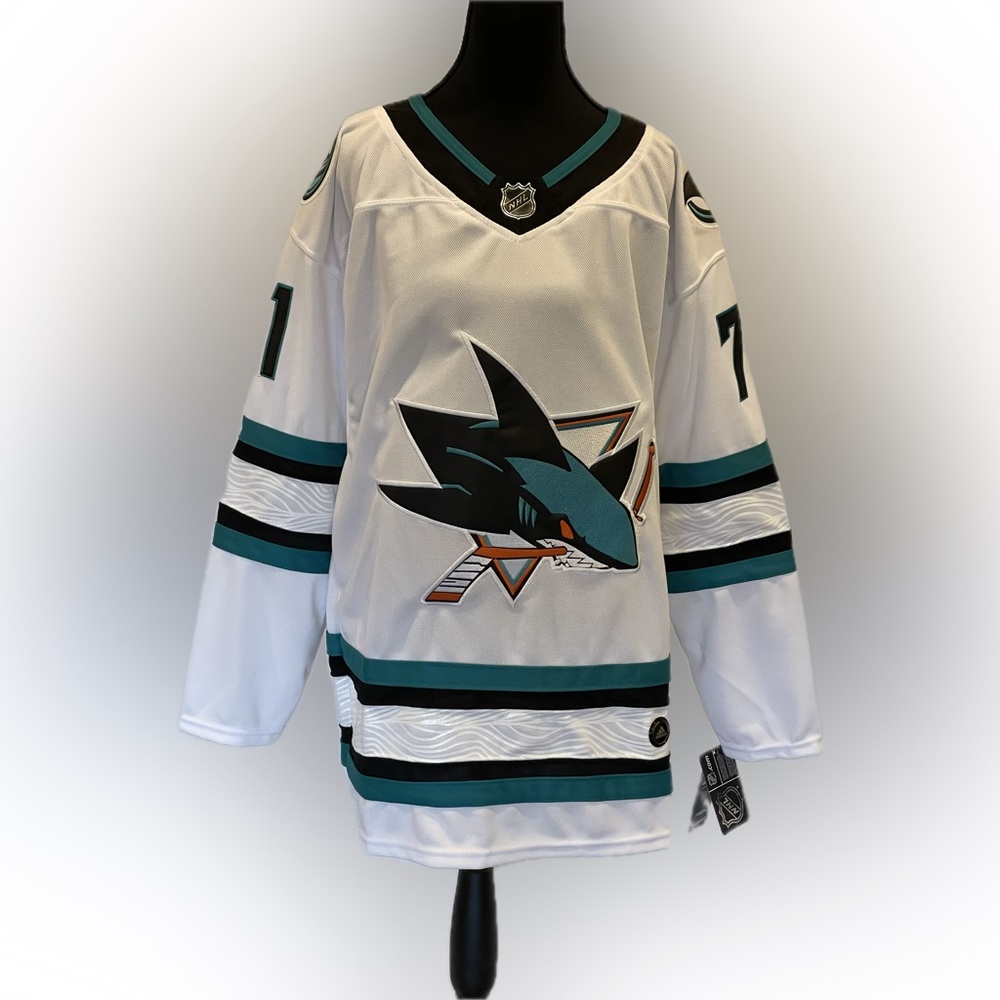 NHL San Jose Sharks jersey. Quality. #71 CELEBRINI
